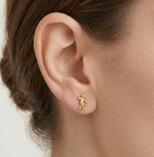Lizard gold stud earrings