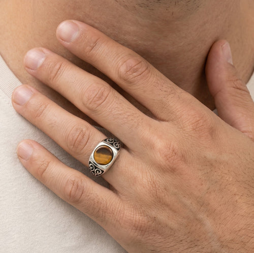 Round cut tigers eye men ring in sterling silver