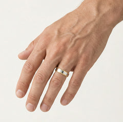 Alliances en or jaune et blanc