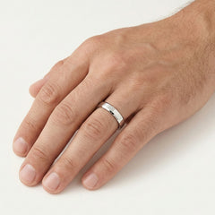 bague carrée classique en or blanc