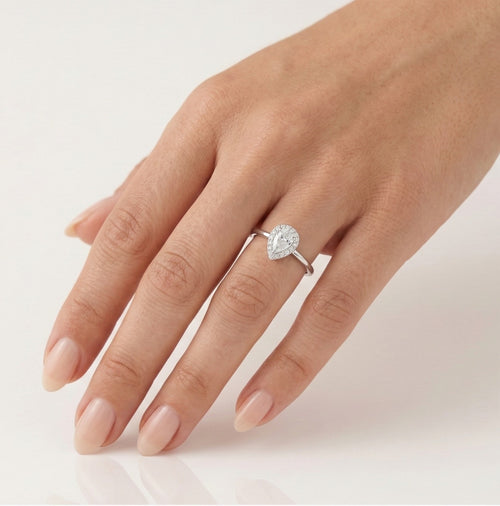 Tropfenförmiger Zirkonring