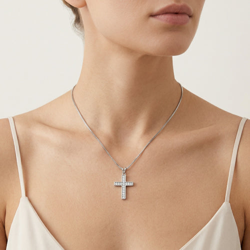 Stříbrný přívesek Channel kříž s kubickými zirkony