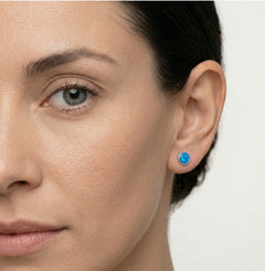 Stříbrné náušnice s modrým opálem