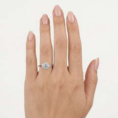 Bague en argent torsadée avec zircon cubique