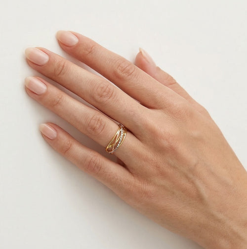 Emerald-inspired  ring