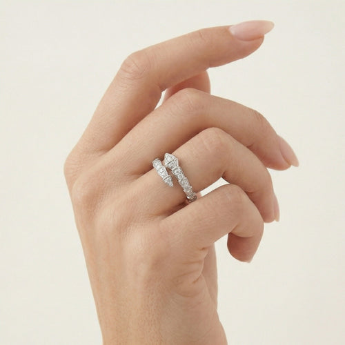 Bague femme en argent design queue de serpent