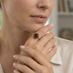 Anillo de gemas "Armonía encantadora"