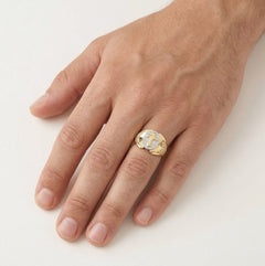 Dvoubarevný zlatý prsten s křížem