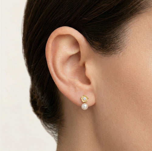 Pendientes colgantes de bebé con flor de oro, circonia cúbica y perla