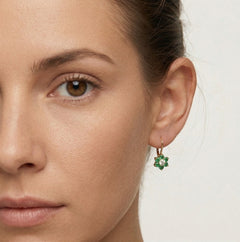 Green flower gold earrings