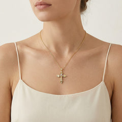 Zweifarbiges Kreuz mit Jesus Christus