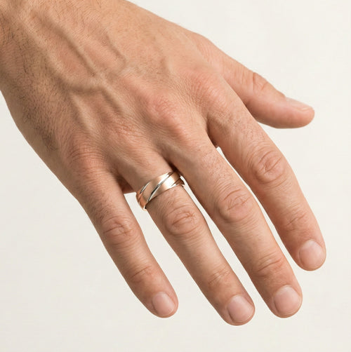 Stilvoller Ehering aus Rosé- und Weißgold