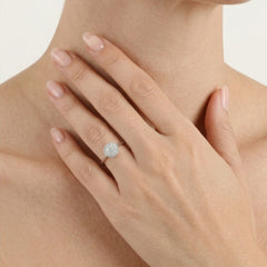 Bague de fiançailles intemporelle en diamant taille ronde en or blanc