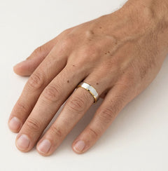 Ehering aus Weiß- und Gelbgold