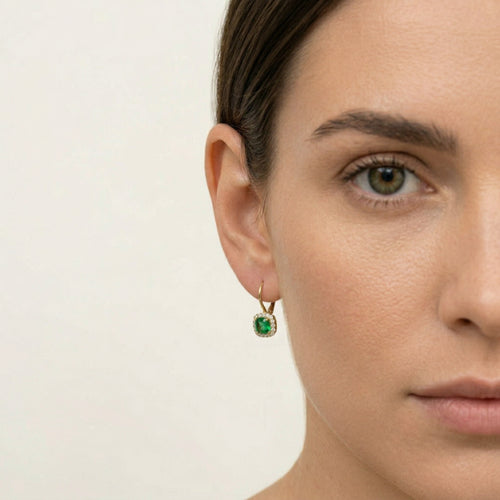 Aretes de oro con cuarzo verde corte cojín