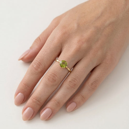 14kt gold round cut moldavite elegance