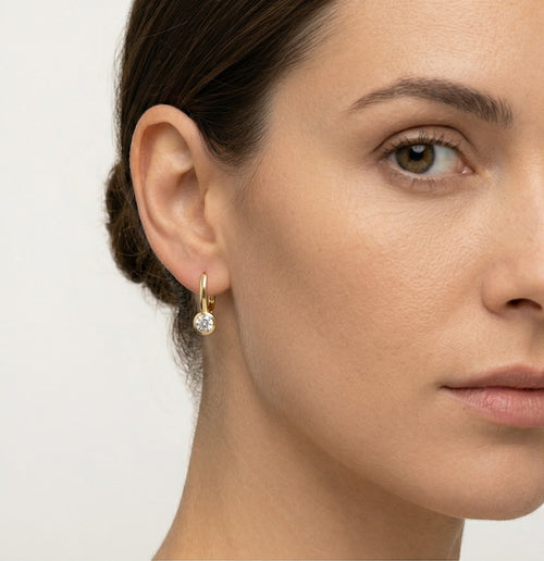 Zlaté náušnice s lunetovou kubickou zirkonií