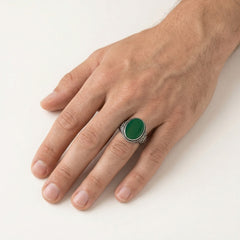 Stříbrný pánský solitaire prsten s oválným jadeitem