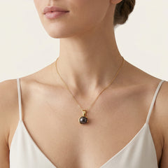 Unikátní přívěsek s černou perlou 