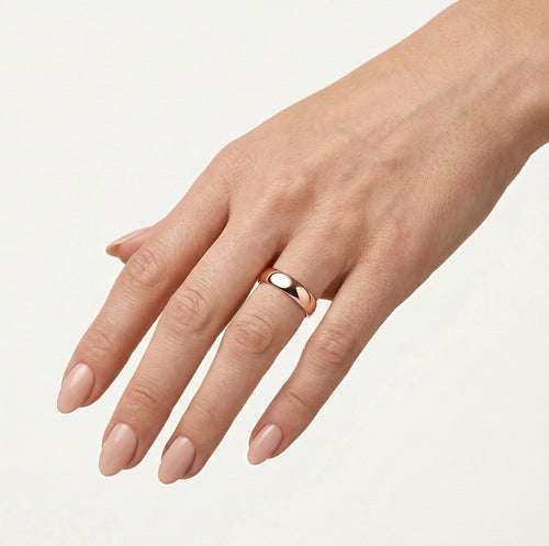 Classic rose gold wedding ring