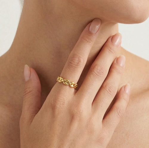 Zlatý prsten ve tvaru kávových zrn