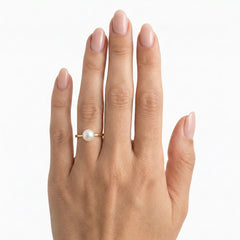 Bague en or avec perle