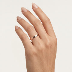 Snubní prsteny z růžového zlata s diamantem