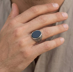 Oval bezel onyx silver men ring with engraved side lines
