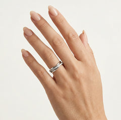Twisted white gold wedding ring