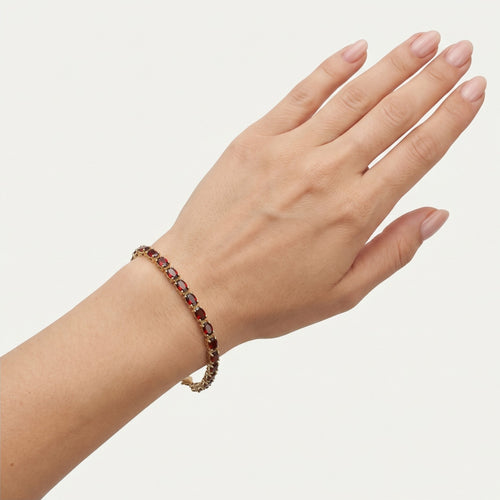 Bracelet élégant en grenat ovale