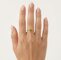 Stylish round cut modavite gold ring