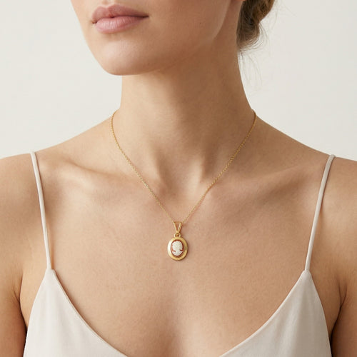 Colgante de camafeo de oro