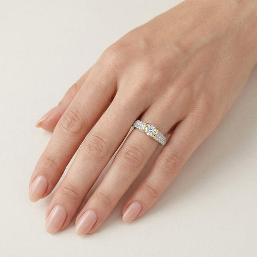 Eleganter Gelbgold-Diamant-Verlobungsring
