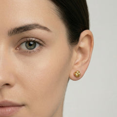 Gold knotted studs