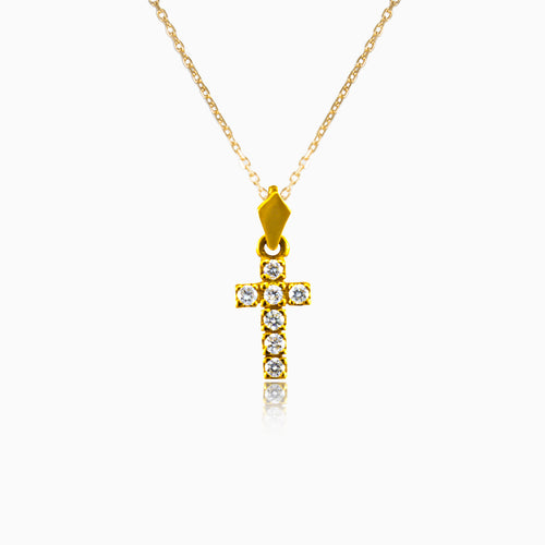 Pequeña cruz de oro con diamantes