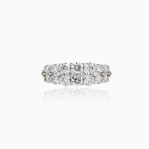 Bague en or avec diamant scintillant