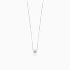 Collier éblouissant avec diamant solitaire
