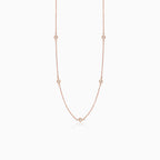 Halskette mit fünf Diamanten