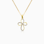 Croix avec zircon cubique