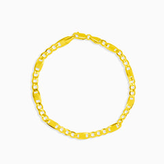 Figaro gold bracelet with pattern