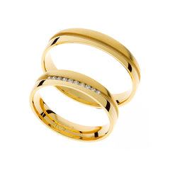 Bagues de mariage avec coupe mate autour de l'anneau