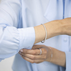 Breites Tennisarmband mit Zirkonia