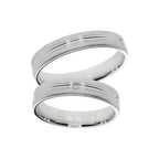 Klassischer Ehering aus Weißgold