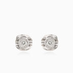 Sparkling white gold diamond stud earrings