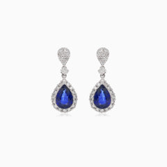 Boucles d’oreilles pendantes élégantes en or blanc avec diamant et saphir