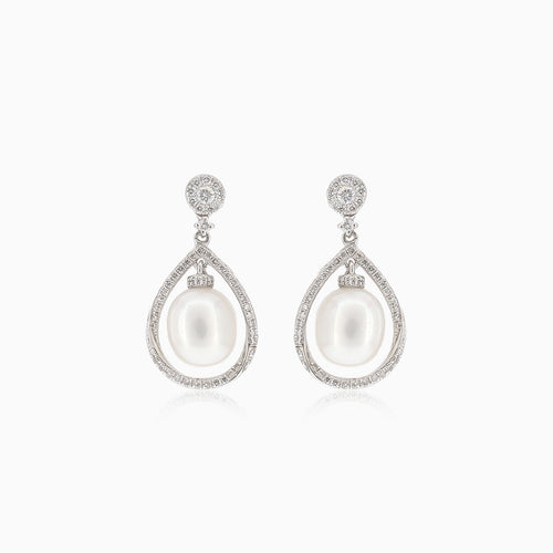 Unikátní zlaté bílé náušnice s diamantovým rámečkem a perlou