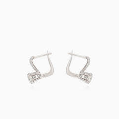 Boucles d’oreilles de luxe en or blanc avec diamants