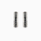 Boucles d'oreilles en or rose brillant avec diamants noirs et blancs