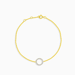 Bracelet with diamond circle