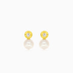 Cubic zirconia and pearl embellished yellow gold earrings